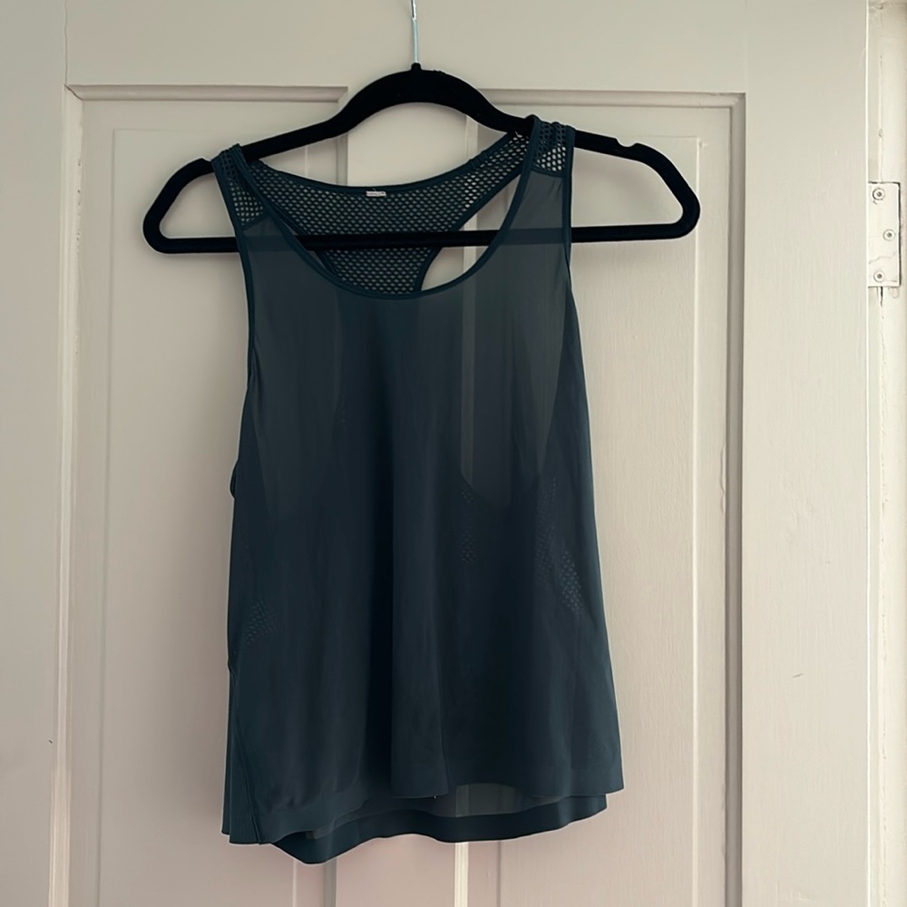 Mesh lululemon top
